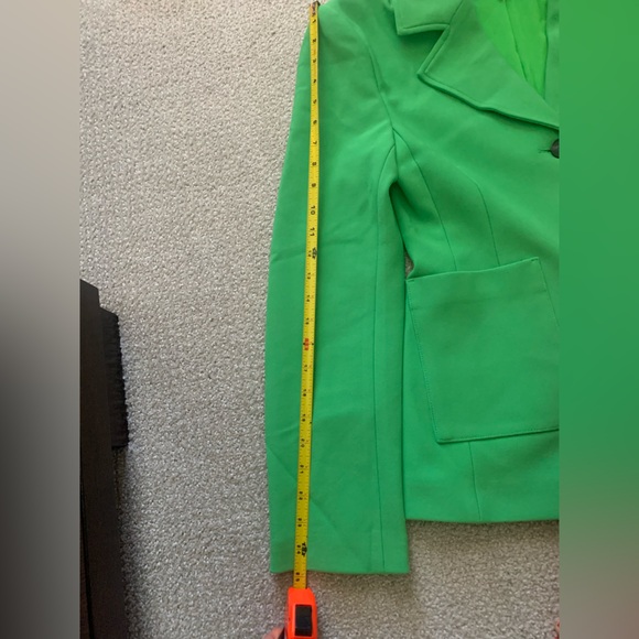 H&M Vibrant Green Tailored Blazer - Picture 8 of 8